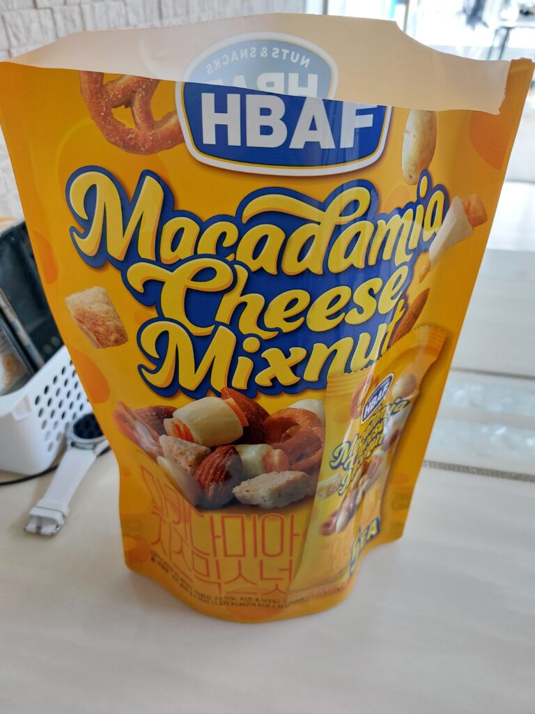바프 마카다미아 치즈 믹스넛 앞면