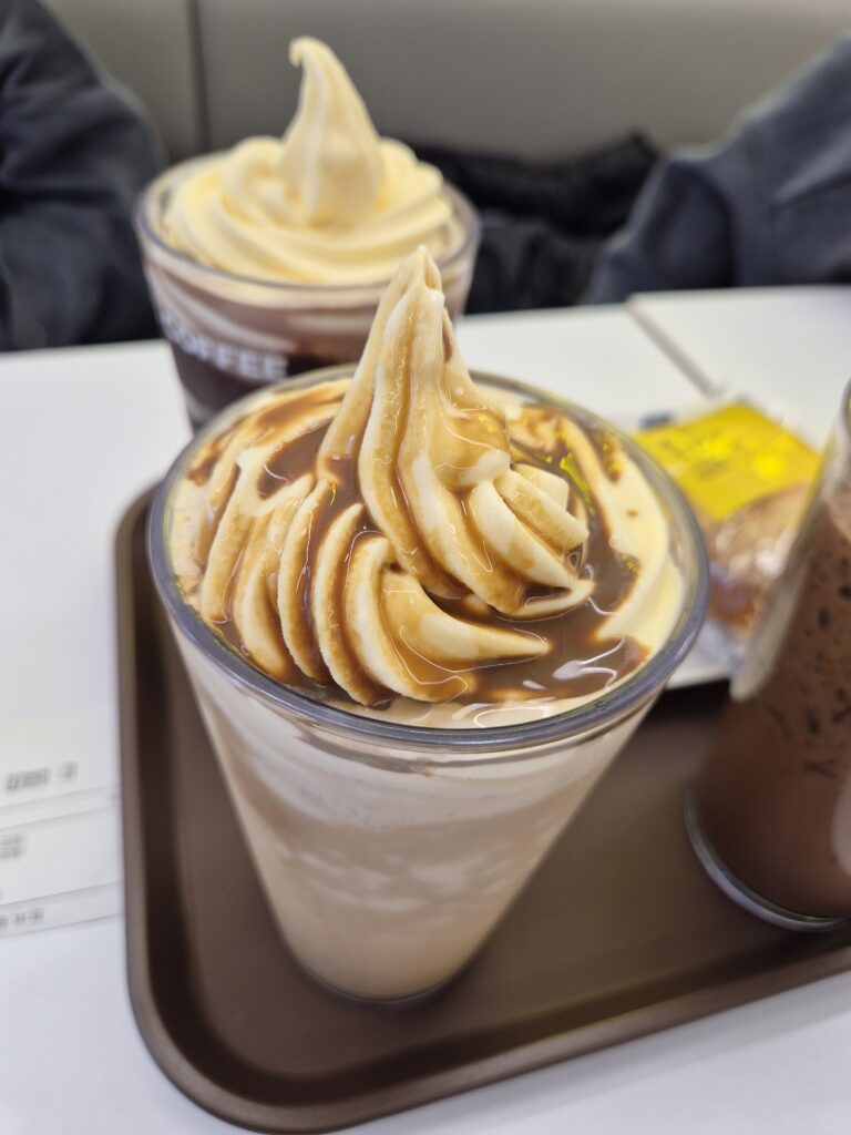 빽다방 교촌점 빽스치노 오리지날 소프트
