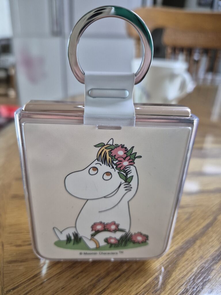 흠... 왜 힌지 고장이 난거냐?