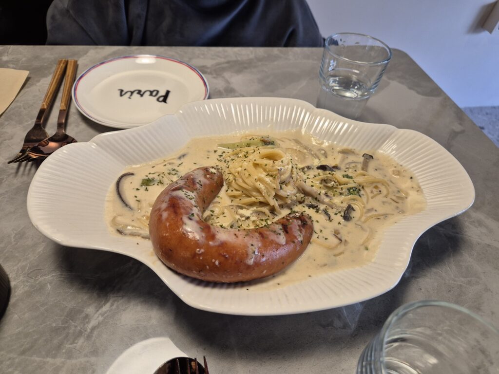 계룡 맛집 분식공방 킬바사 크림파스타
