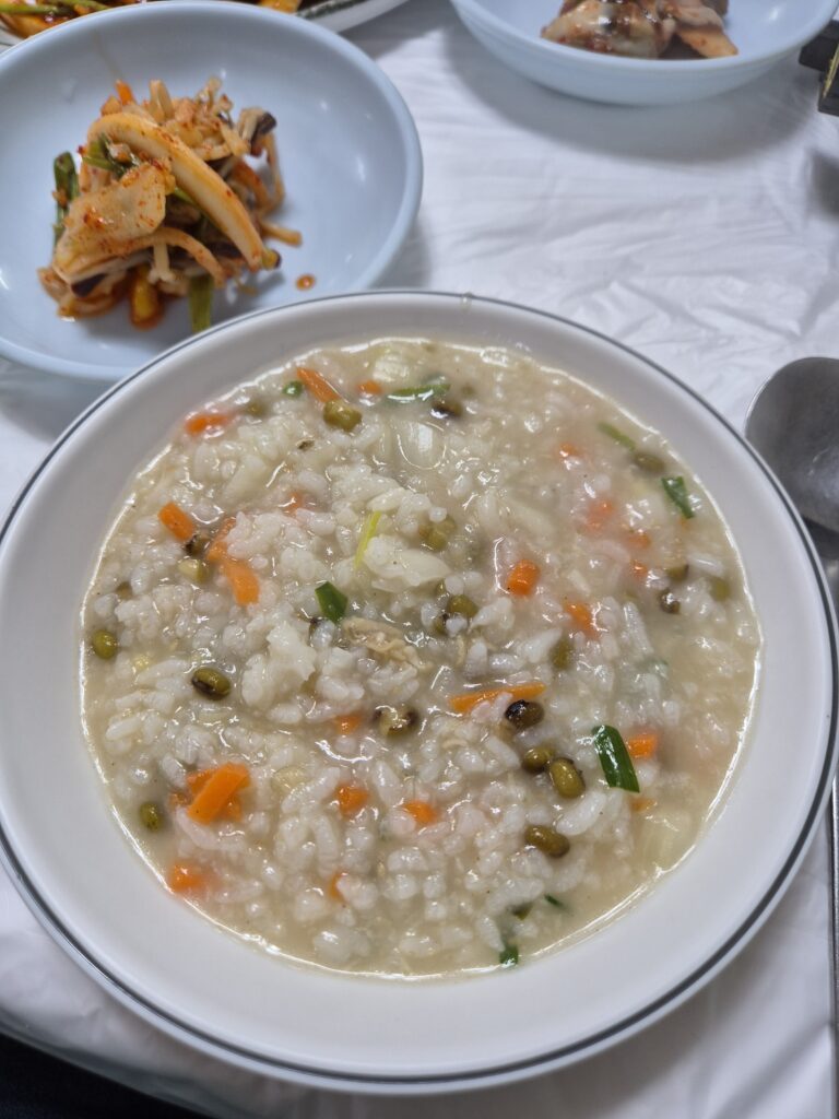 변산 군산식당 백합죽