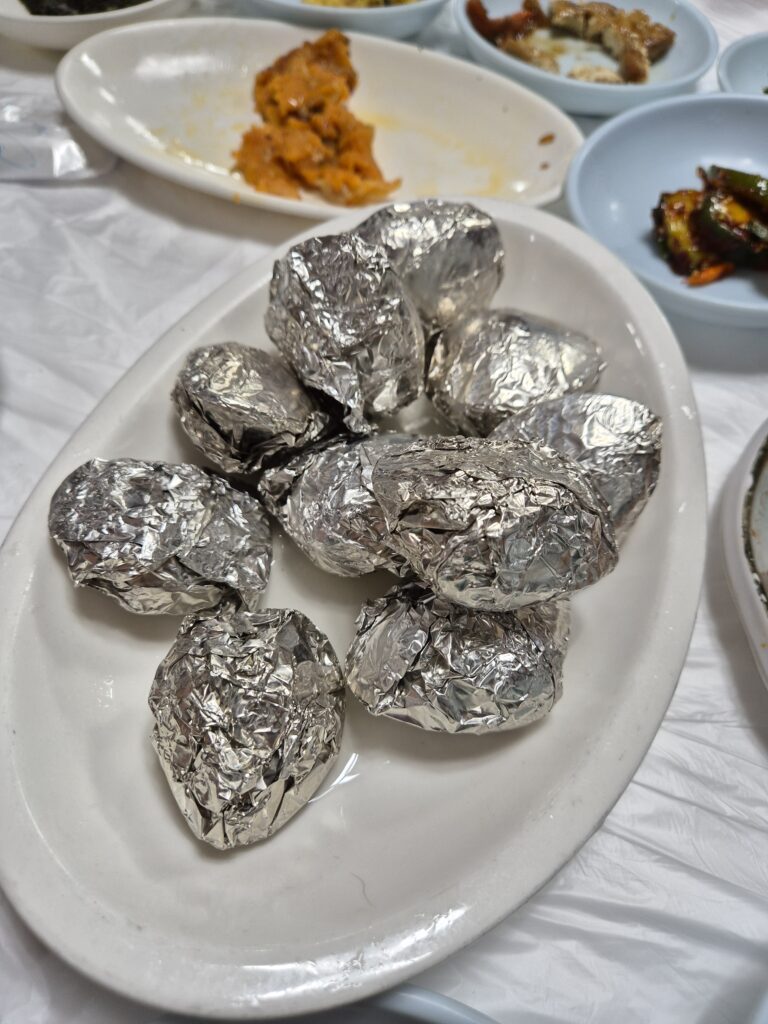 변산 군산식당 백합구이