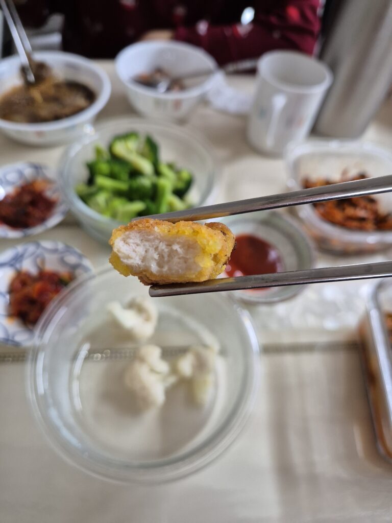 식감이 좋은 고메 크리스피 너겟