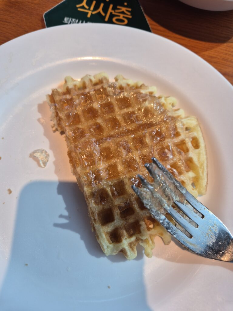 대전 피자몰 후식 와플도 맛있다!