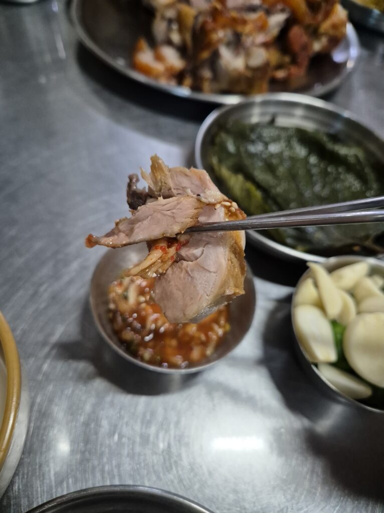 원내동 맛집 그집족발 한입