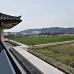 황룡사 역사문화관 2층에서 바라면 황룡사터