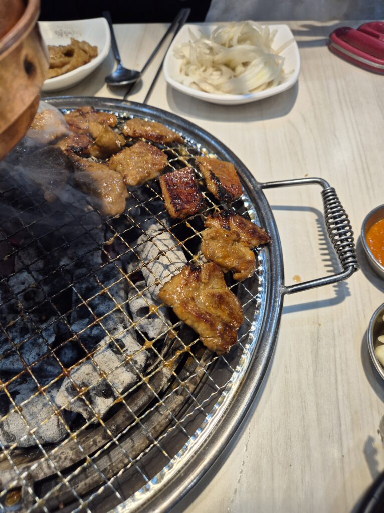 맛있는 갈비! 근데 오늘은 갈비대가 없다;;
