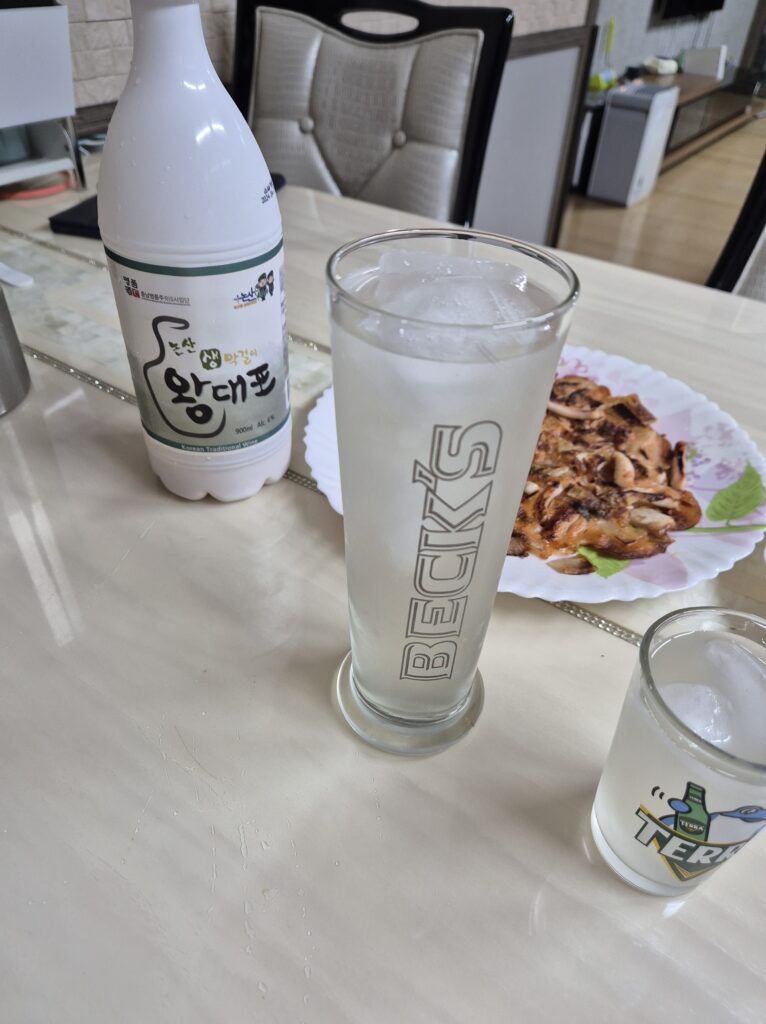오늘은 비오는날 논산 막걸리 왕대포와 한잔 하자!