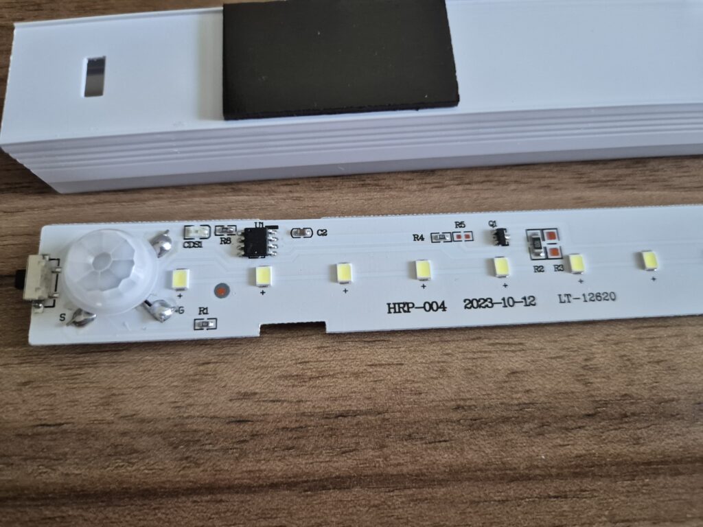 알리에서 사기당한 무선센서등 led모듈판