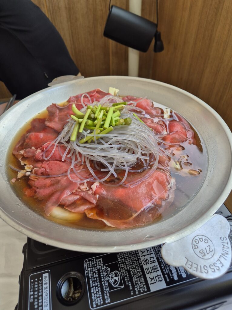 불고기 게장 백반 불고기 등장