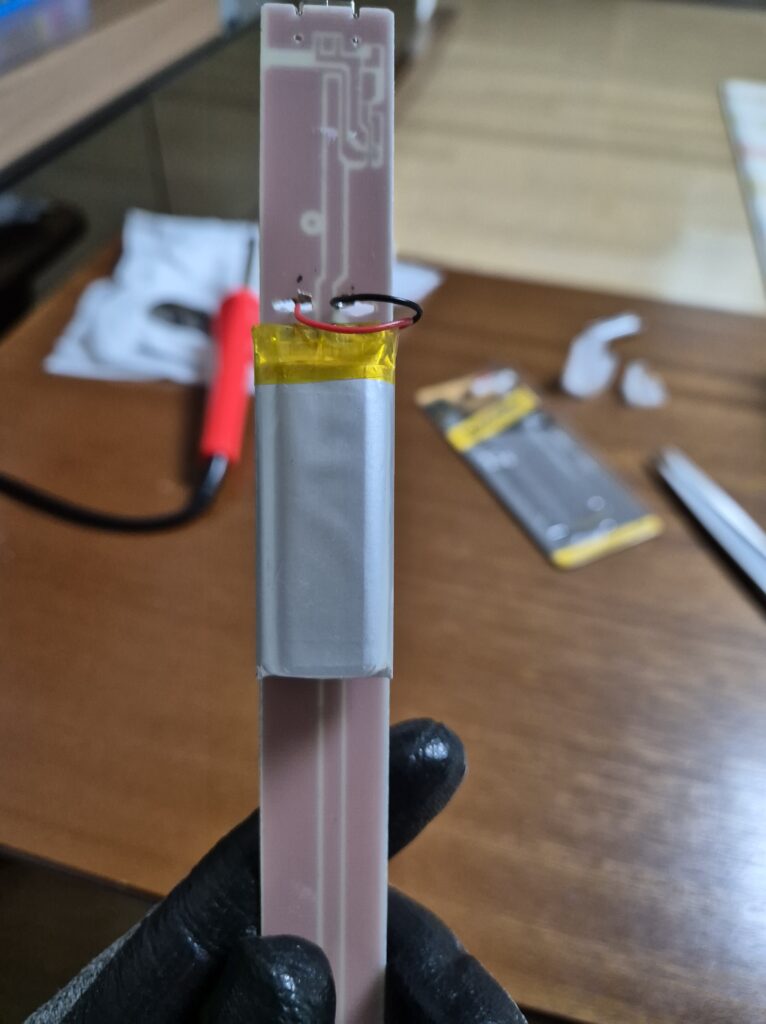 알리무선센서등 베터리 교체 완료!