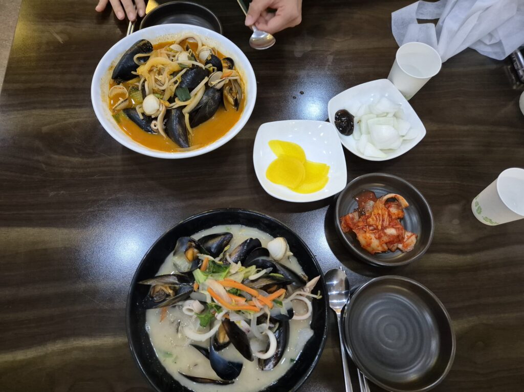 백손짬뽕 빨간짬뽕과 하얀짬뽕