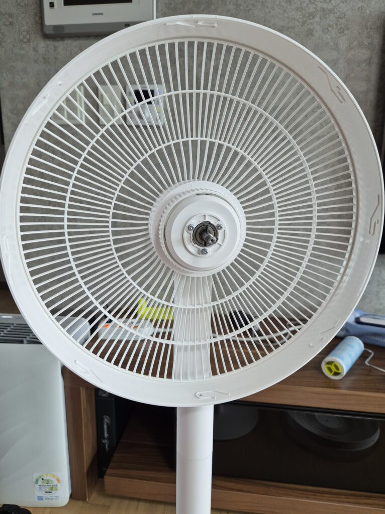 샤오미 9세대 선풍기 날개를 뺌