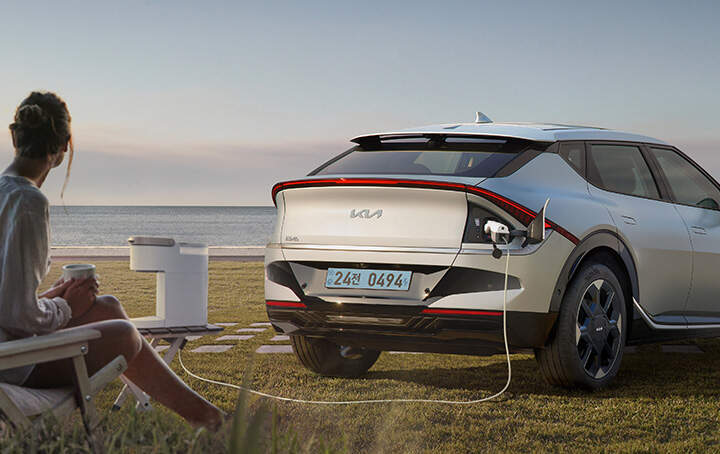 2024년형 더 뉴 EV6 V2L 시연 사진