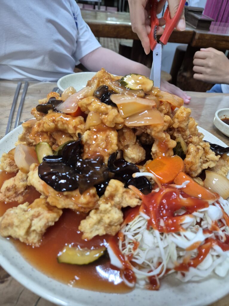 거제 일운반점 탕수육 중사이즈