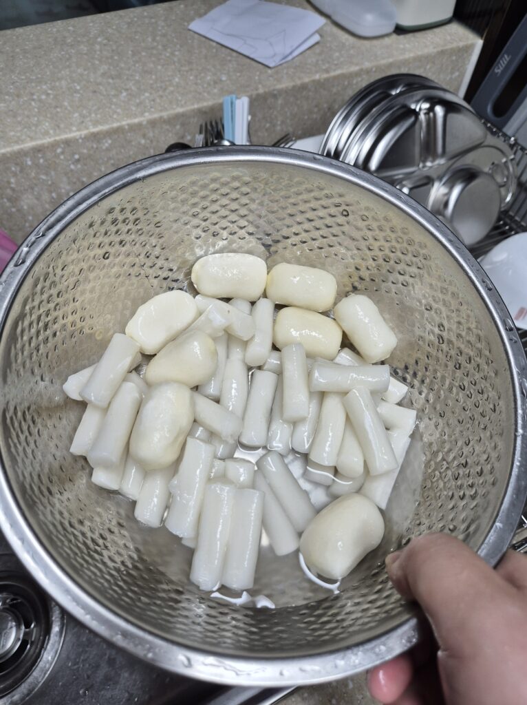 치즈떡을 추가했다!