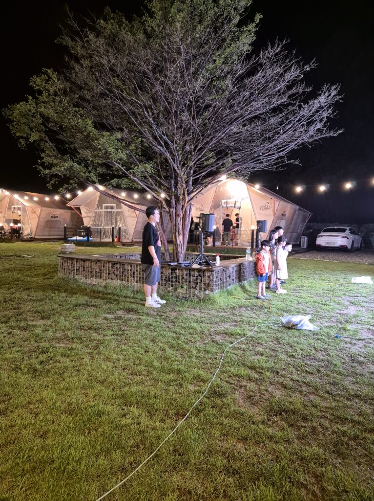정선 글램인스타 가수 리치의 옆모습 도촬 ㅎㅎ