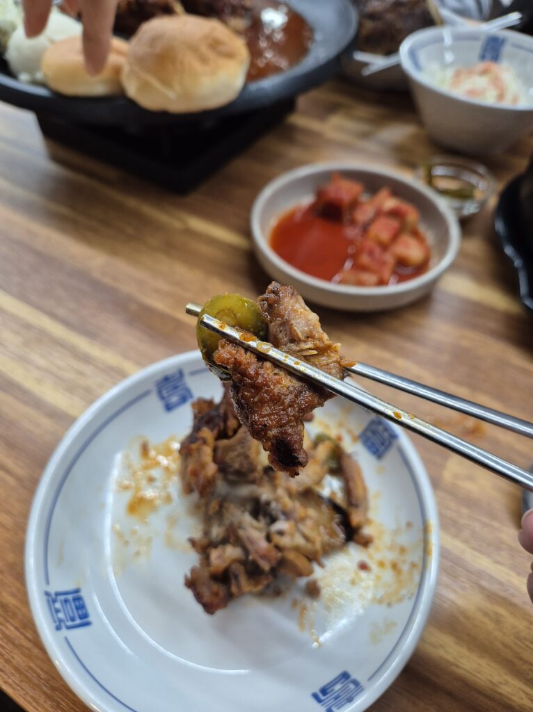 관저동 뼈구이 양념 뼈구이 이게 제일 맛있음!
