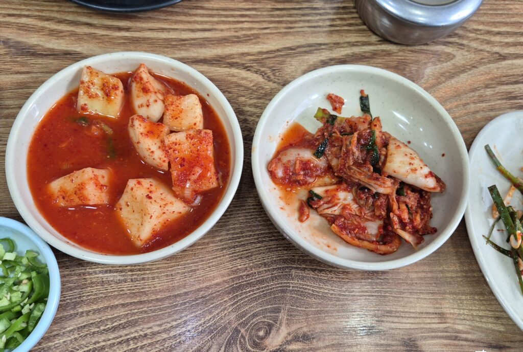 한우물순대 깍두기