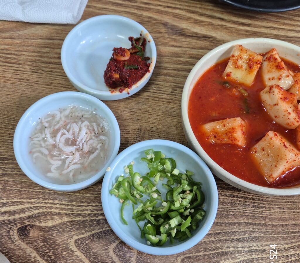 순대국밥 간은 이거 3개로 맞추면 됨