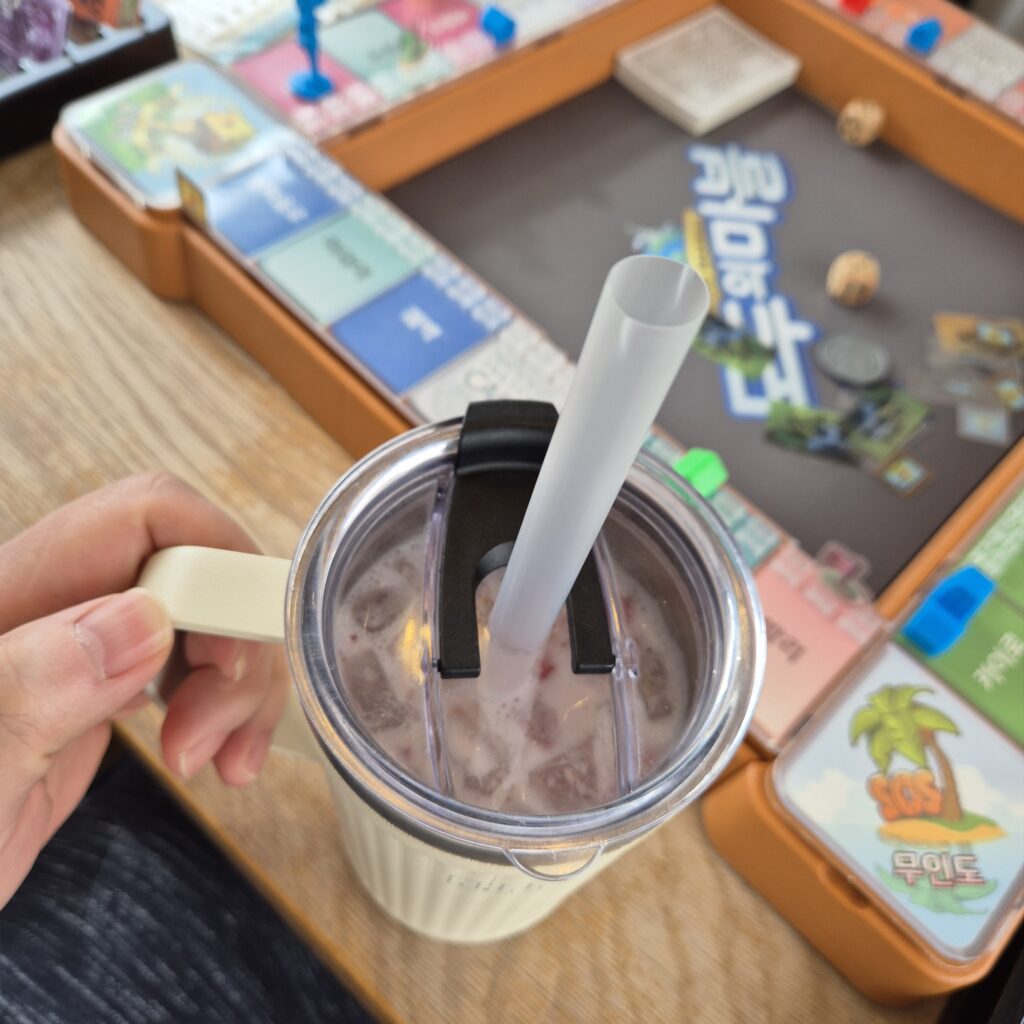수통콜 카페 소소림 생딸기라떼