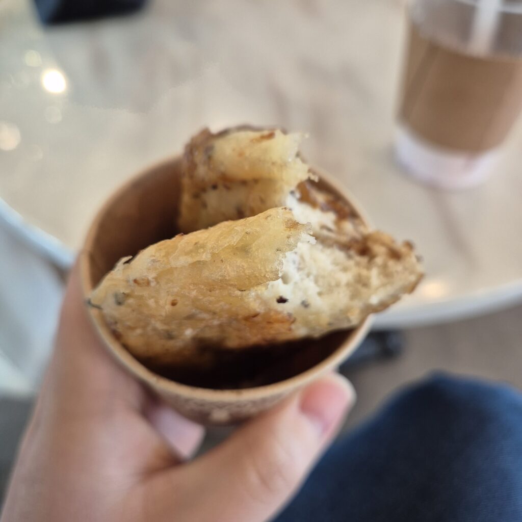 관저동 파머스 호떡 한입