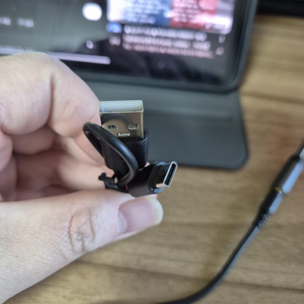 LENOVO TH30 CHARGING CABLE