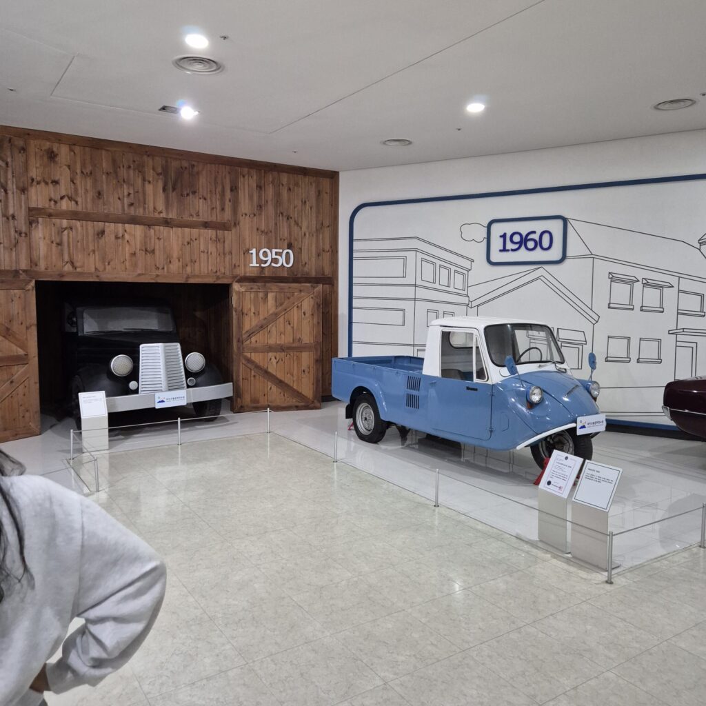 대전 자동차역사박물관에 전시된 1960년대 삼륜차