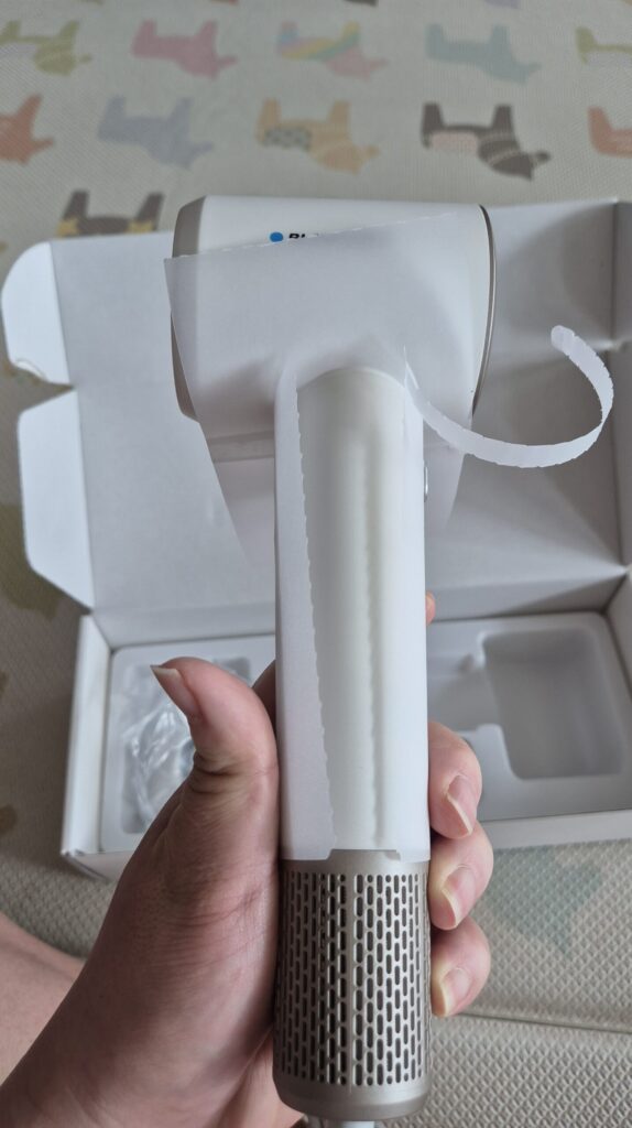 깔끔하게 떨어지는 보호커버 