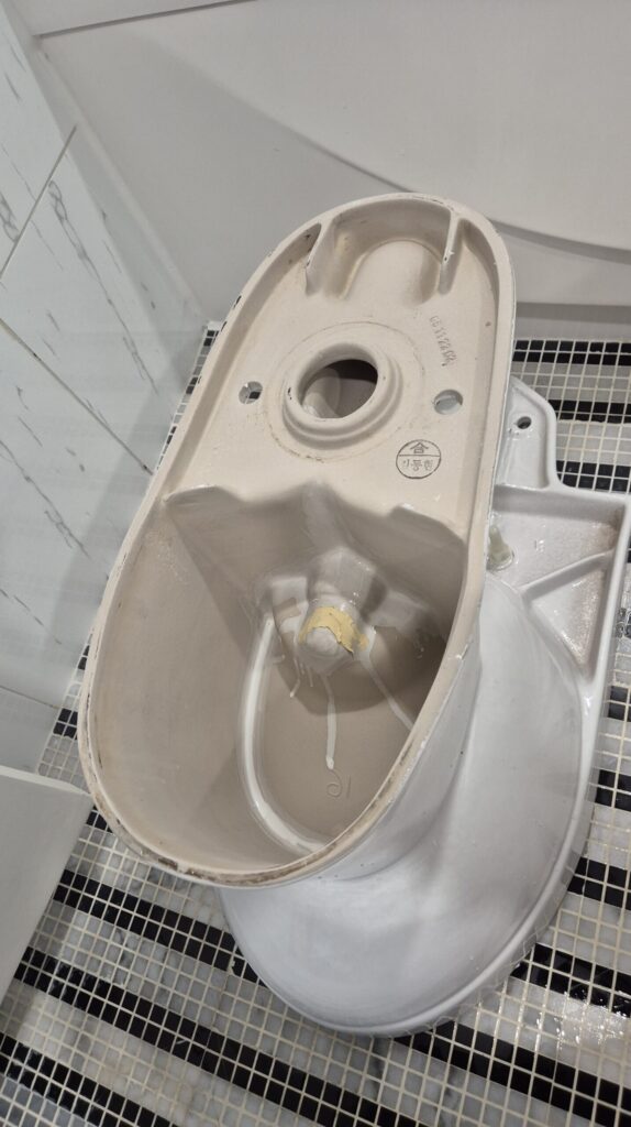 대림 변기 토출구 부분 변기배관 부분 사진