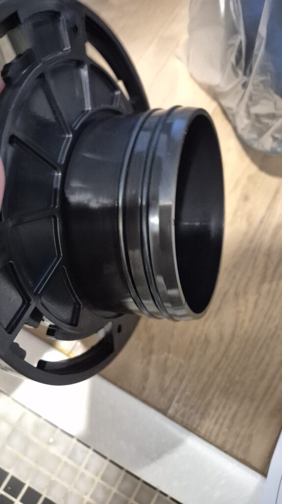 대림바스 비파괴형 정심 고무링이 2개라서 밀폐력이 더 좋음.