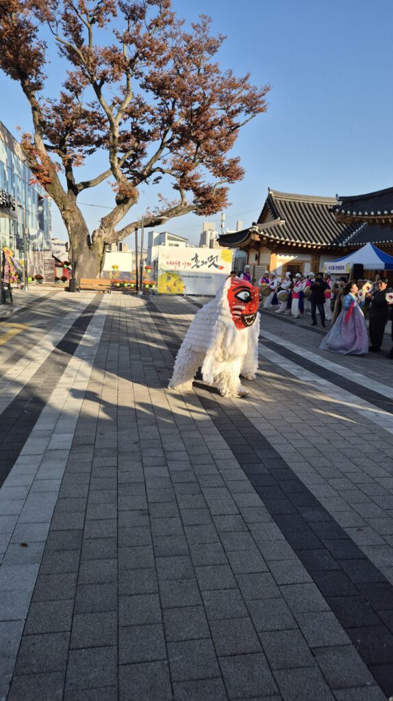 느티나무아래 흥과멋