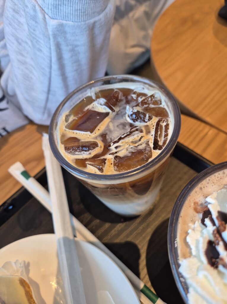 스타벅스 아이스 돌체라떼