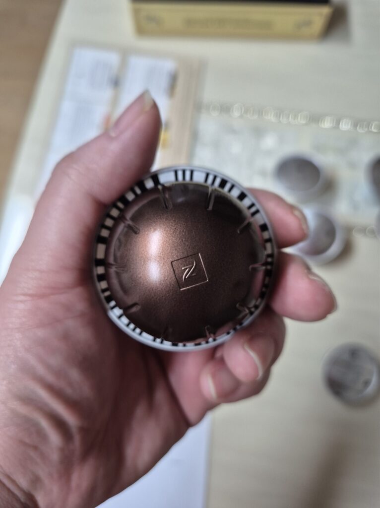 버츄오 플러스 캡슐 커피 인텐소 뒷면