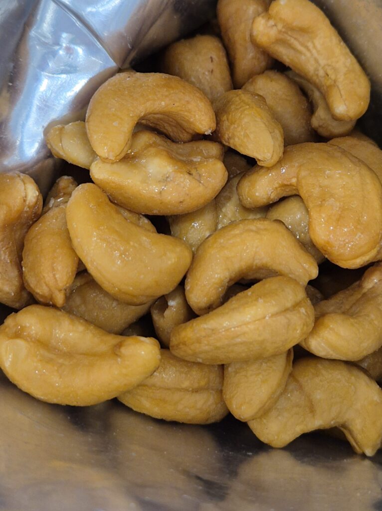 홈플러스 캐슈정과 사진