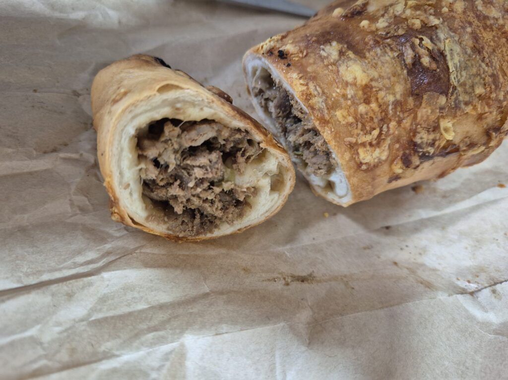 고기가 많아서 맛있음. 불고기의 맛이 나는 트레이더스 미트베이크