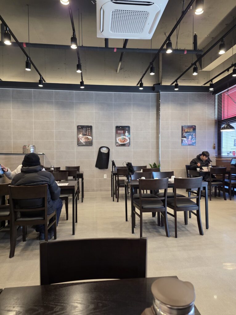 이비가 짬뽕 서대전점 매장 실내사진