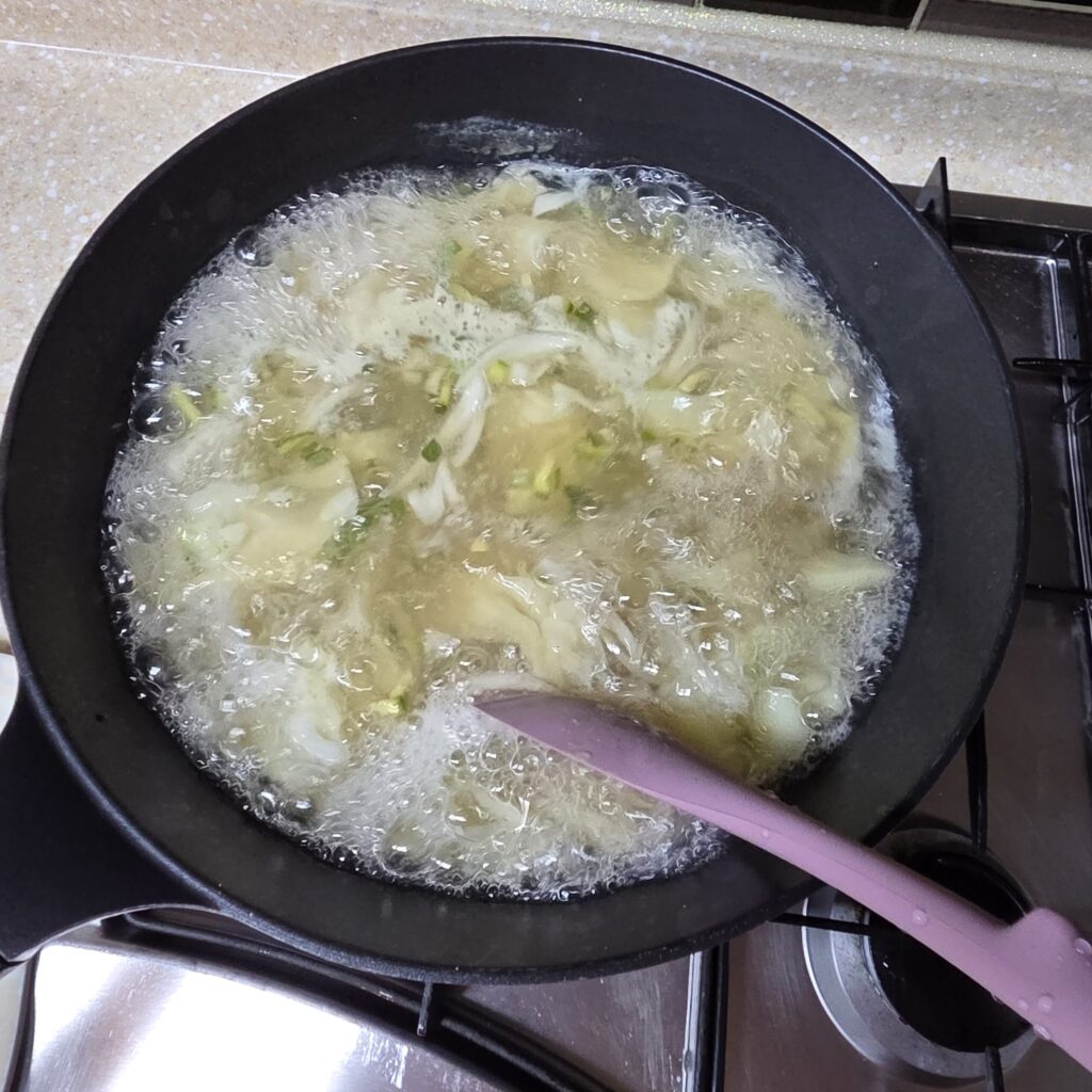 노브랜드 생수제비 생각보다 정말 맛있다.