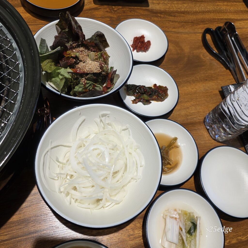 관저동 담가화로구이 기본찬