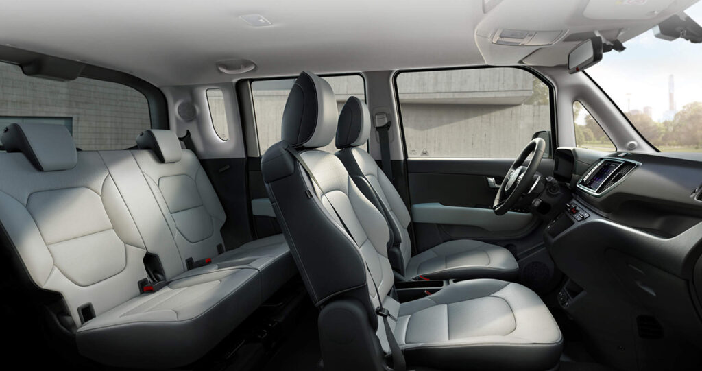 2026년형 기아 레이EV 시트배열