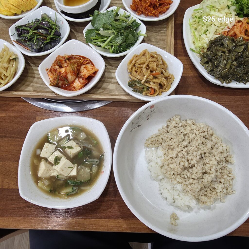 착한보리밥 보리밥정식