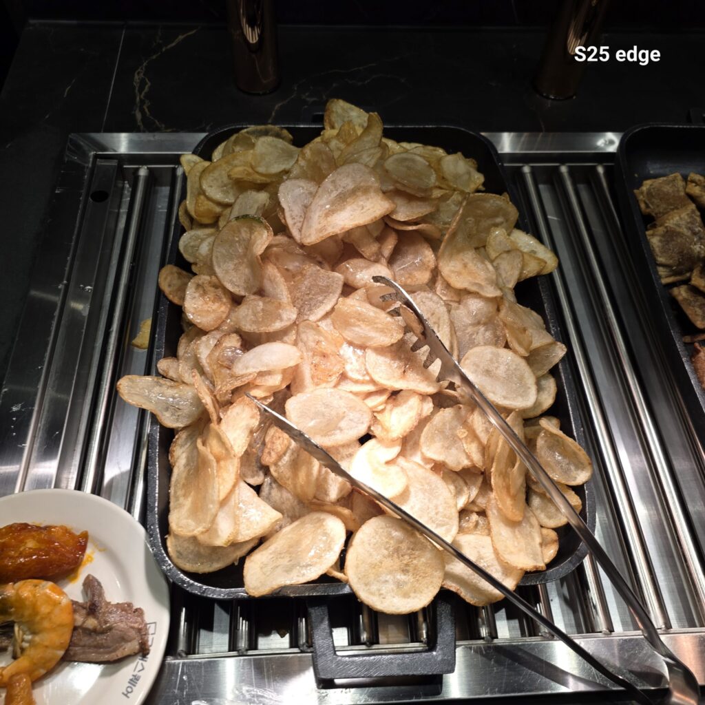 허니버터칩은 애슐리가 더 맛있음.