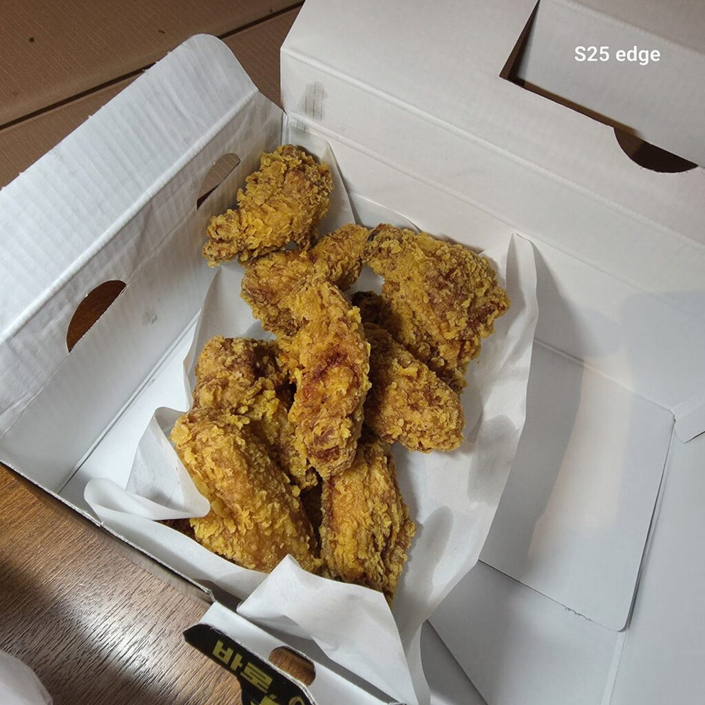 관저동 갓튀긴후라이드  후라이드치킨