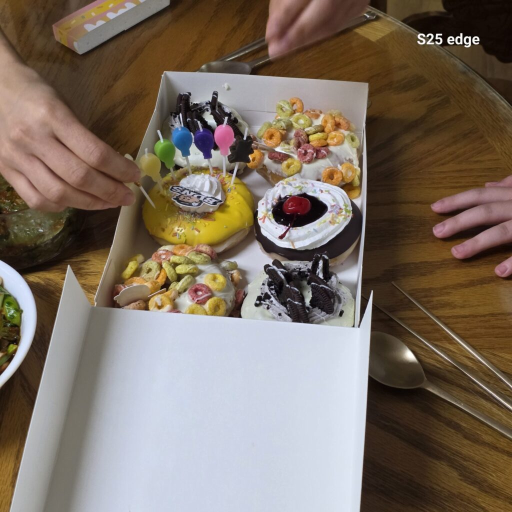 아메리칸 스위트 더즌을 케익으로