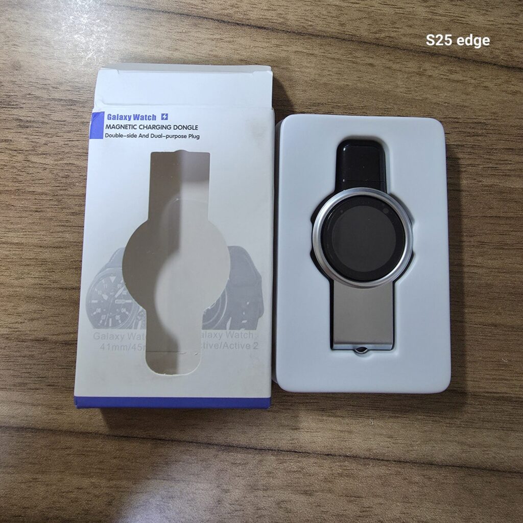 갤럭시 워치 충전기 디자인