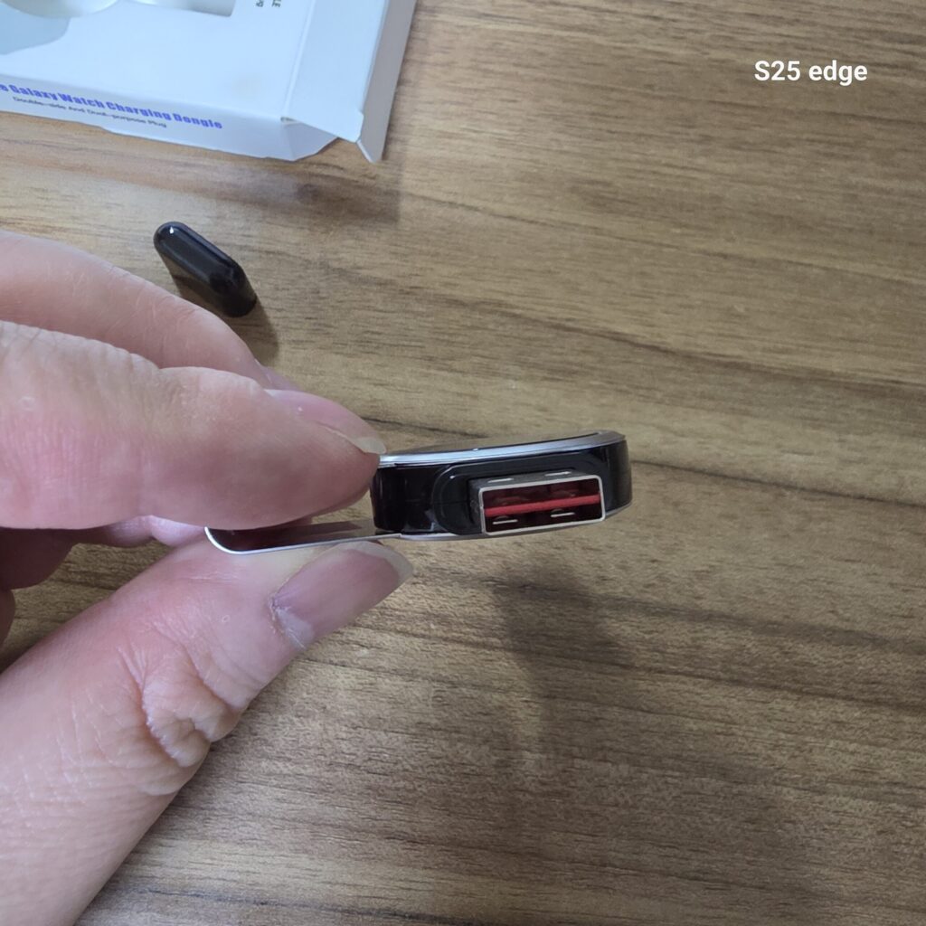 갤럭시워치 충전기 USB A 포트 충전포트
