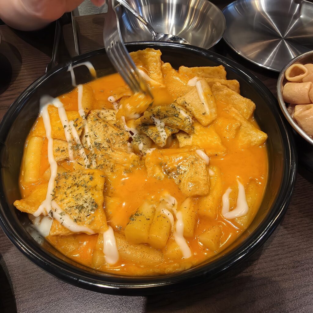 맛닭꼬 로제 떡볶이