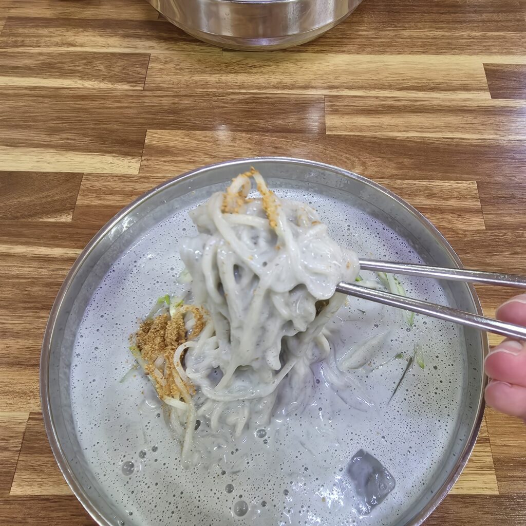 대복식당 콩국수