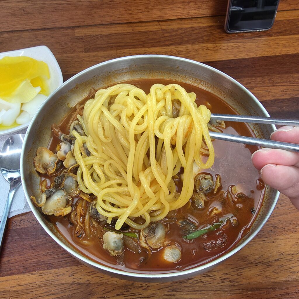 꼬막짬뽕 면발